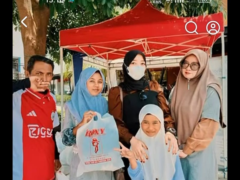 BELANJA CERIA BARENG ANAK YATIM SDN 5 SUMBERKOLAK BERSAMA YDSF SITUBONDO..