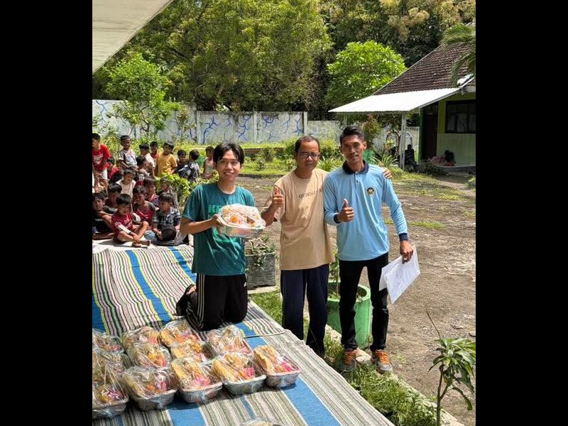MBG PERDANA di SDN 5 SUMBERKOLAK. TERIMAKASIH BAPAK PRESIDEN ...